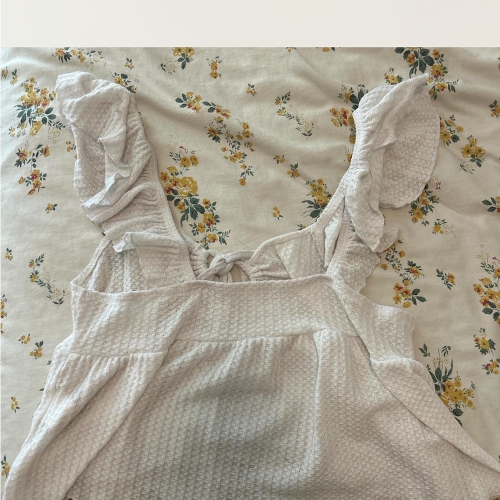 SHEIN White Textured Ruffle Crop Top - Picture 2 of 3
